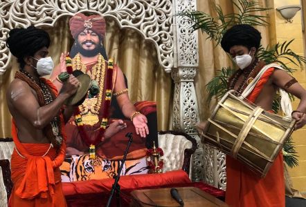 KAILASA-LOS-ANGELES--USA-2020-12-17-1c0lu3qM nexJ1X3QHbQ8m FEnHGlI3U.jpg