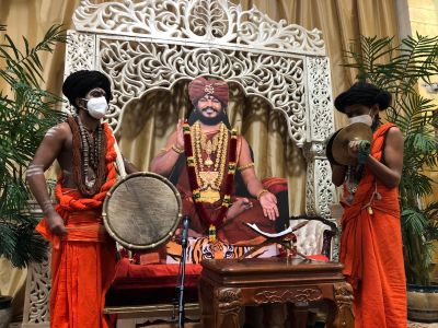 KAILASA-LOS-ANGELES--USA-2020-12-22-1-Ownf7SLUwWz98 X2QGE7RZLsqY IUrk.jpg