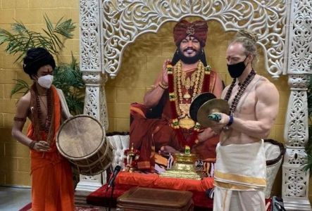 KAILASA-LOS-ANGELES--USA-2021-01-02-1GQ7o4u- 0DJk4dCIFTL0oWKECZfv1qAD.jpg