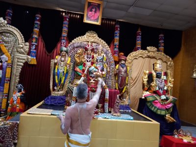 KAILASA-LOS-ANGELES--USA-2022-02-04-1YC2GLYZwrXan4 4IFQWdFogxHCRHRn9U.jpg