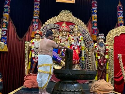 KAILASA-LOS-ANGELES--USA-2022-03-01-1UslN0 lG-niMiDV1n5t0XbEFoDK4aH4q.jpg