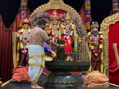 KAILASA-LOS-ANGELES--USA-2022-03-01-1qEeCbSomhpyQxdvpz bhK7dcJq-U0EWV.jpg