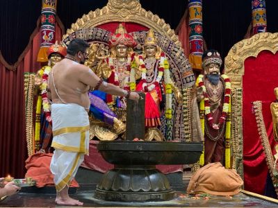 KAILASA-LOS-ANGELES--USA-2022-03-01-1tjQedHdLxTBND t97G-R12zPenz3aOB9.jpg