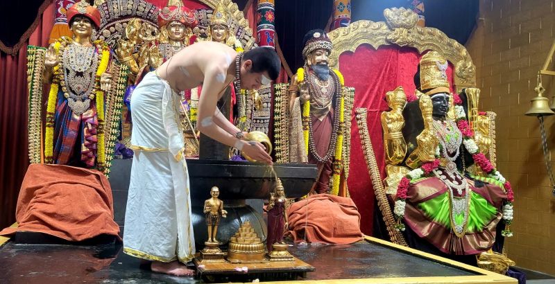 File:KAILASA-LOS-ANGELES--USA-2022-03-18-1ozCnYdz1 tWS5m1v1RIjIqGRn6NWmoZB.jpg