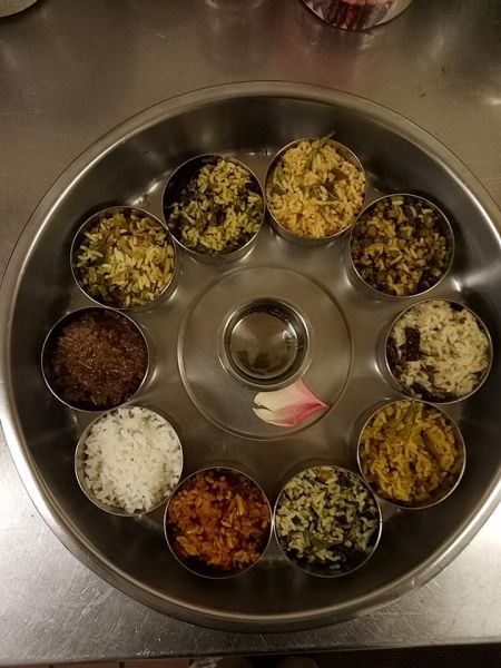 File:KAILASA-LOS-ANGELES--USA-2022-03-19-1XBg72BXNuzuuIUm r7ThdCPnCVsQzIaG.jpg