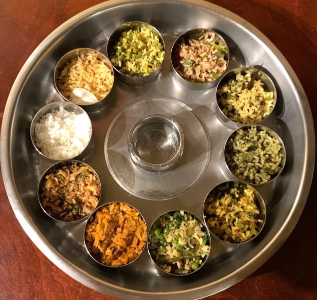 File:KAILASA-LOS-ANGELES--USA-2022-03-20-1anB6H5vfhUVhI8 L8qd3asOuAd7M6fD.jpg