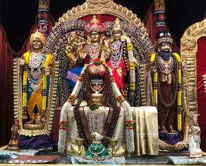 KAILASA-LOS-ANGELES--USA-2022-04-25-1LFWtOovCRWBwyzKefqr5Mhy J16vH3ut.jpg