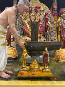 KAILASA-LOS-ANGELES--USA-2022-07-21-11WhQ gsl3E-mVek6SaPJd5 zKQky92rb.jpg