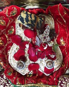 KAILASA-LOS-ANGELES--USA-2022-07-21-196-QI5MzasEHcWlqF fNgPwg5DWkUraJ.jpg