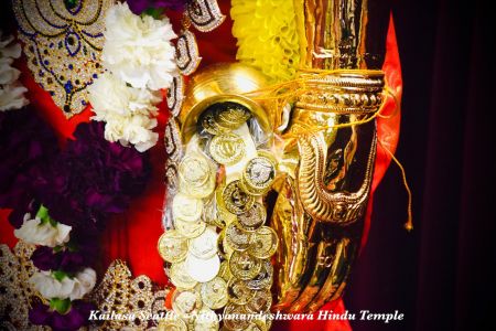 KAILASA-SEATTLE--USA-2020-10-22-1Ue44FgwnPVZf6 0MsGs-CnZYRNWd3NLw.jpg