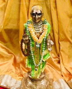 KAILASA-SEATTLE--USA-2020-12-12-1sOk1qkLkA2 tDLQ5o7HmOa6r2uLYVQ9e.jpg