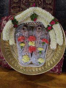 KAILASA-SEATTLE--USA-2021-12-27-1vYR1EIXJeLx6nHWBXJpiRg 2tC7y4ym1.jpg