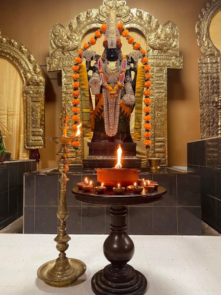 File:KAILASA-TORONTO--CANADA-2021-11-19-1OBVWN5dIp-3MnlAdYHILquCca7QHZ2Oc.jpg
