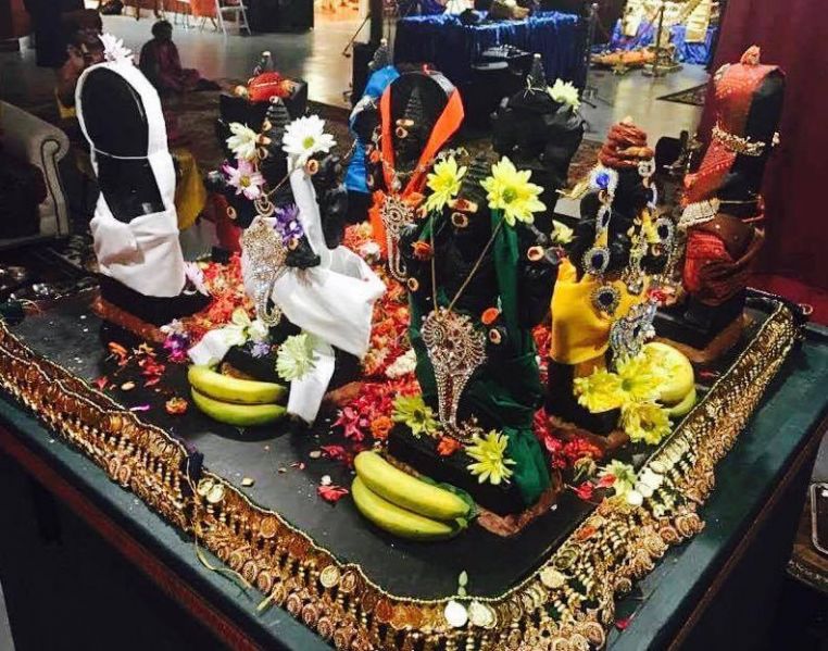 File:KailasaInHouston Navagraha2.jpg