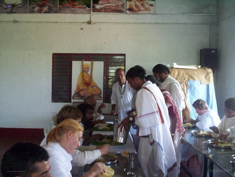 File:Nithyananda-Annalaya-2005-01-01-14l a-PV-NopCgRFSOL7f8L6rrt50VxBi.jpg