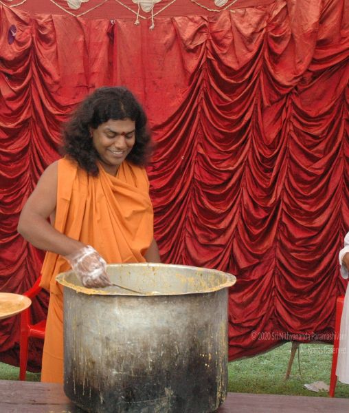 File:Nithyananda-Annalaya-2006-01-01-1Ao-Po8P0vT O0t64BJa33CoeuQK6FJuW.jpg