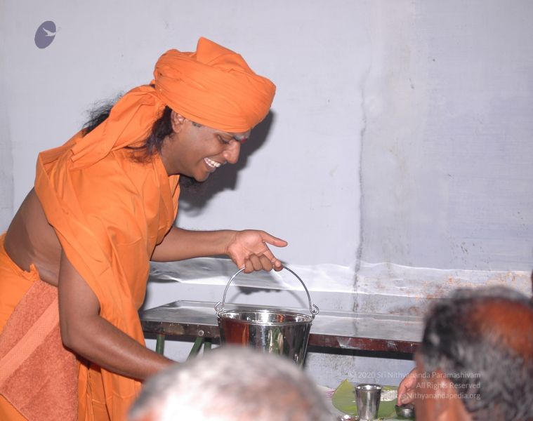File:Nithyananda-Annalaya-2006-01-01-1XHKZVz2NbxBw9L0DHO65QhWn40nOk4lQ.jpg