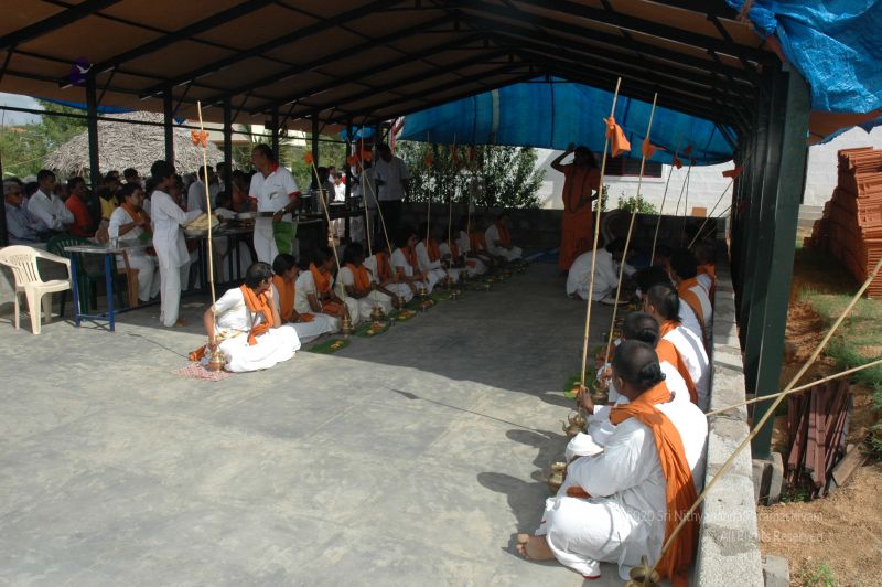 File:Nithyananda-Annalaya-2006-01-01-1 5qt9IOa2Fgi97UpX1nExfvsdyCbJO3p.jpg