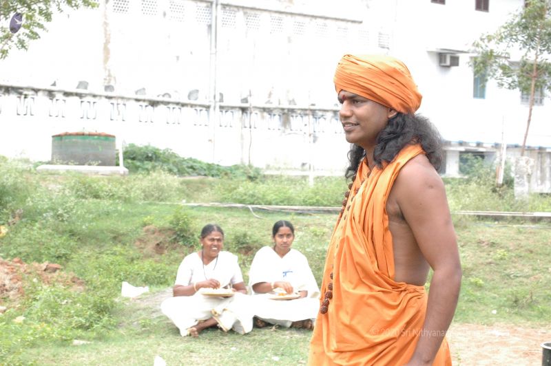 File:Nithyananda-Annalaya-2006-01-01-1d5OabQGoGEtPaPzR3P1OzZcly77cHGlW.jpg