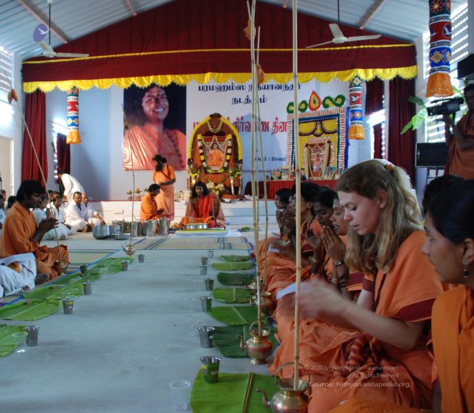 File:Nithyananda-Annalaya-2009-01-01-1-9kzIpbIc7Hc5MlNdNp5bpTL0qS5n6tD.jpg