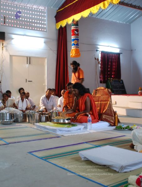 File:Nithyananda-Annalaya-2009-01-01-18stwUv6CRt-ykBiCOXwIzmRgm8z7m fp.jpg