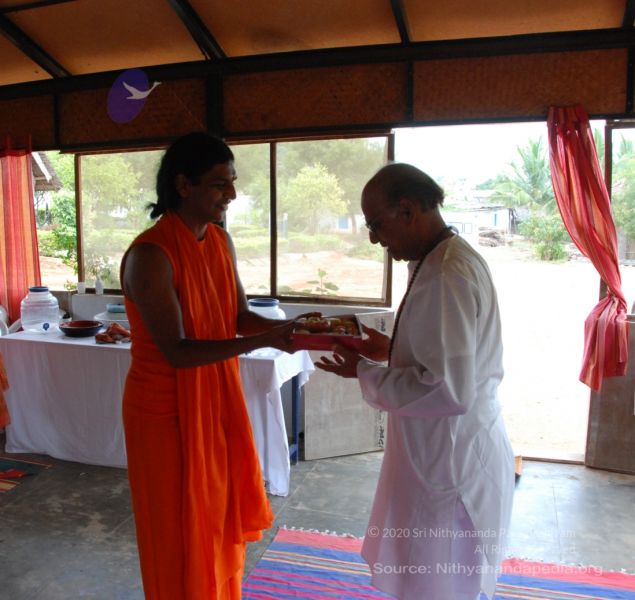 File:Nithyananda-Annalaya-2009-01-01-1DNCraEkMyvh 3p--ko10ETOhrnUQioi3.jpg