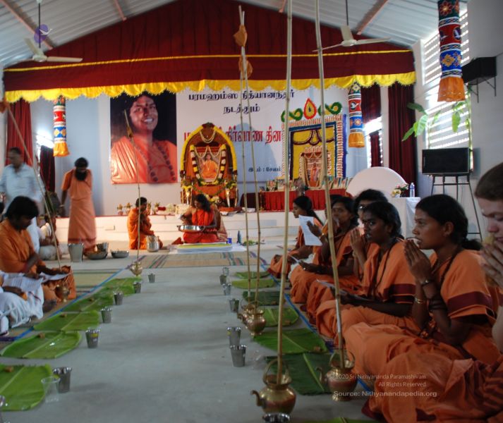 File:Nithyananda-Annalaya-2009-01-01-1Tvj-uUtrV6sa gugCrhcOjW RphAgSji.jpg