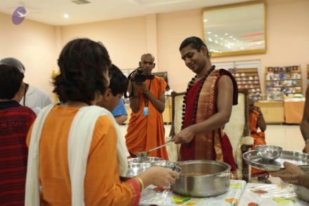 Nithyananda-Annalaya-2011-01-01-1V htpp625VfA90Uim3L HwjcC4tLRiRV.jpg