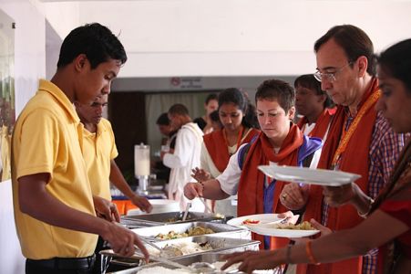 Nithyananda-Annalaya-2012-01-01-1UmpNtSW1iWWUMYx2qAeeSaUoJM1Uv8tB.jpg