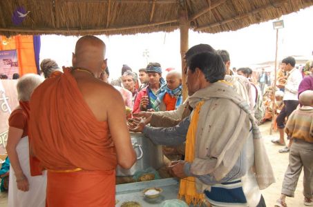 Nithyananda-Annalaya-2013-01-01-11mfyHJZtVeOz8gawUfPyqcPtnaHmeUkd.jpg