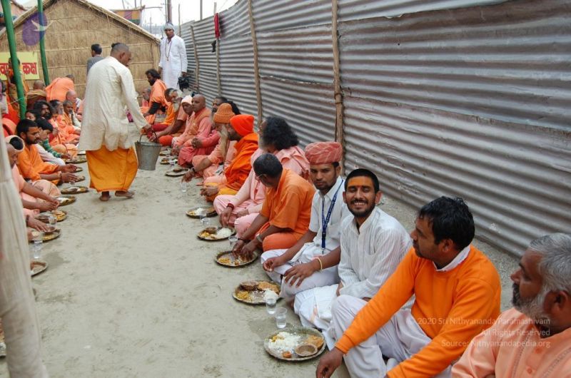 File:Nithyananda-Annalaya-2013-01-01-14 ACL4k0xMi4ZotPMELz6hHa8E7KIkvA.jpg