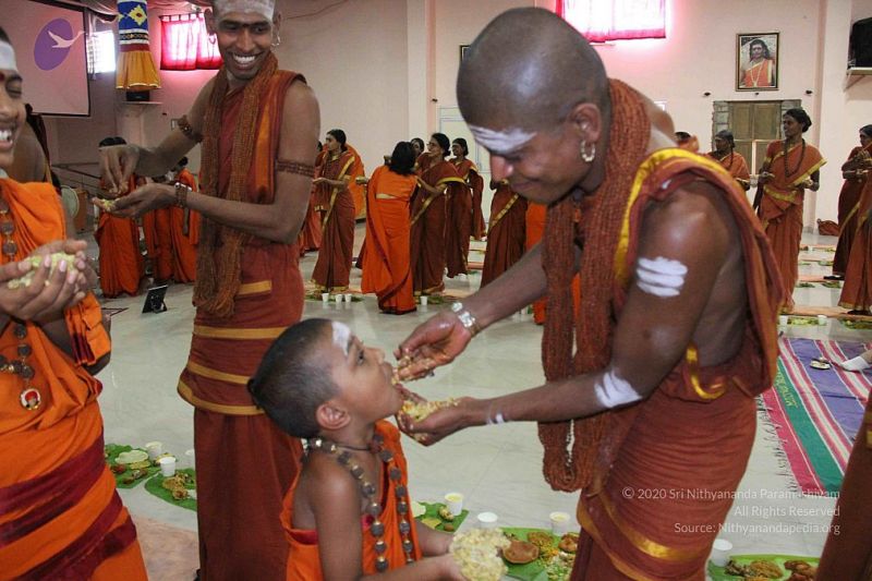 File:Nithyananda-Annalaya-2013-01-01-14bedkRyqmgCNRpToFind7Xn88yDzs7RB.jpg