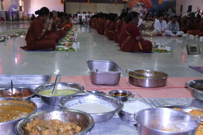 File:Nithyananda-Annalaya-2013-01-01-18GTJd6vtgLYku3O2v92QiGzokUOMx4dl.jpg