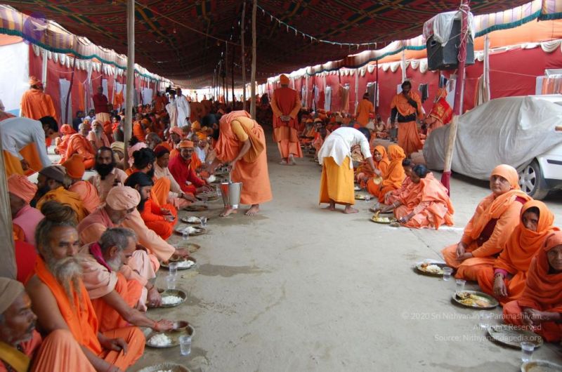 File:Nithyananda-Annalaya-2013-01-01-18wP XUe5tYj-LK2v8TeT8AkItvN2nFtR.jpg