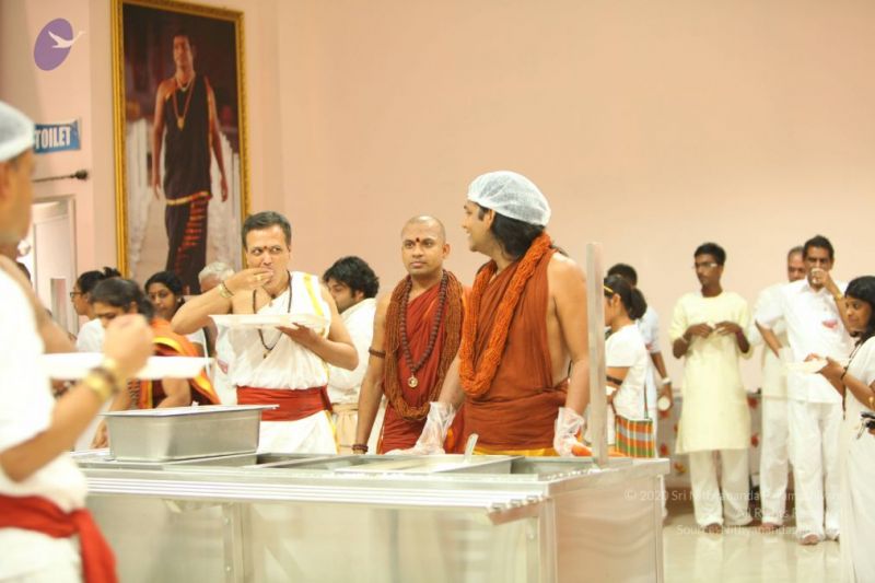 File:Nithyananda-Annalaya-2013-01-01-19e5X SljyfTlgC hkot1RK ShVb0Hc5t.jpg