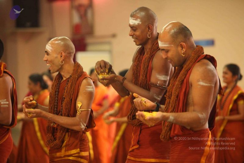 File:Nithyananda-Annalaya-2013-01-01-1AXBzVEIY0zMDNRt 3f5WPZCWUUbroW-9.jpg