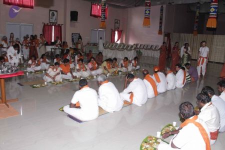 Nithyananda-Annalaya-2013-01-01-1BPYV3Zcyqq6pIJgmEAVpZ03r7g lPsIp.jpg