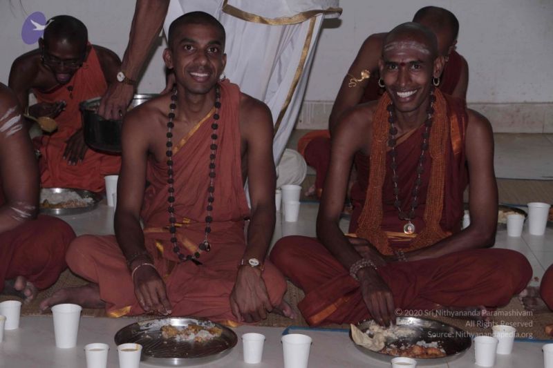 File:Nithyananda-Annalaya-2013-01-01-1NNvvIXYg06NKMX1R2Obvj- akVslDFS7.jpg