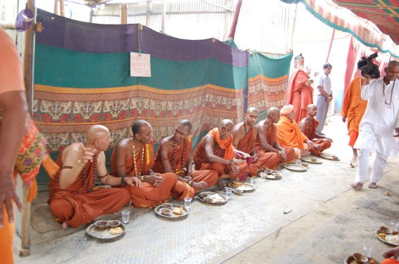 File:Nithyananda-Annalaya-2013-01-01-1Oj1SycsTWDqUE9VcI h0zcP19uExkV4z.jpg