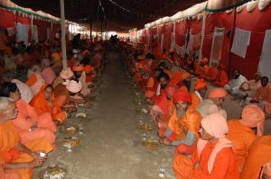 Nithyananda-Annalaya-2013-01-01-1PB9IZFdhC49FBGRQDyyx6hO75yhp5 eG.jpg