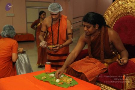 Nithyananda-Annalaya-2013-01-01-1POD0tHwdsD1ylG3nYGIriN-Gu vp0qx.jpg