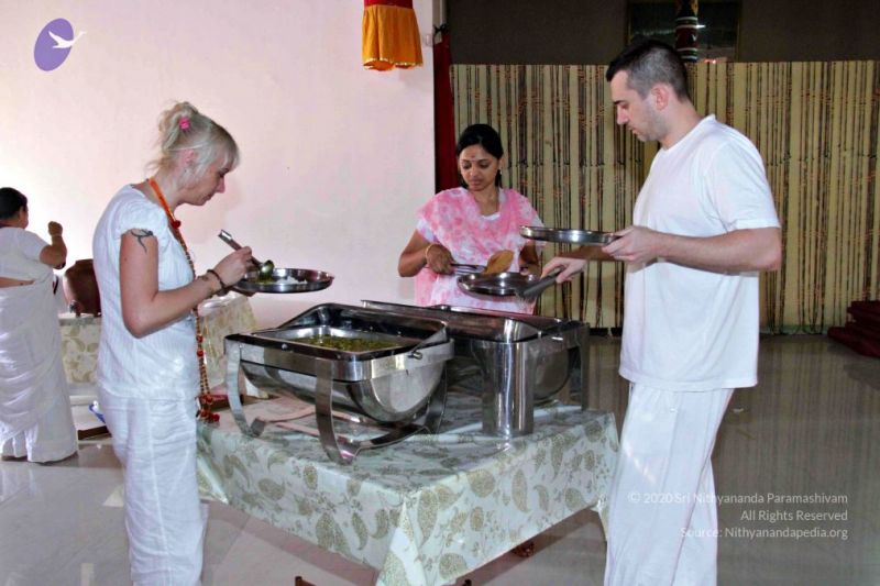 File:Nithyananda-Annalaya-2013-01-01-1TApb2K C3HpxELZv34Gyp9JTld7toHSa.jpg