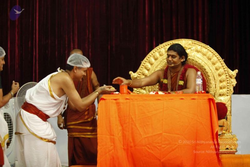 File:Nithyananda-Annalaya-2013-01-01-1TX3ndBlApnWbw HFd7x695gaGLAHMtwE.jpg