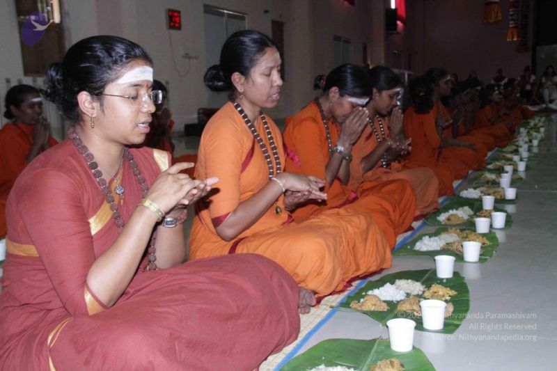 File:Nithyananda-Annalaya-2013-01-01-1WdKv2Lo39YQZ-HkXA8QlohB4zm-cA e6.jpg