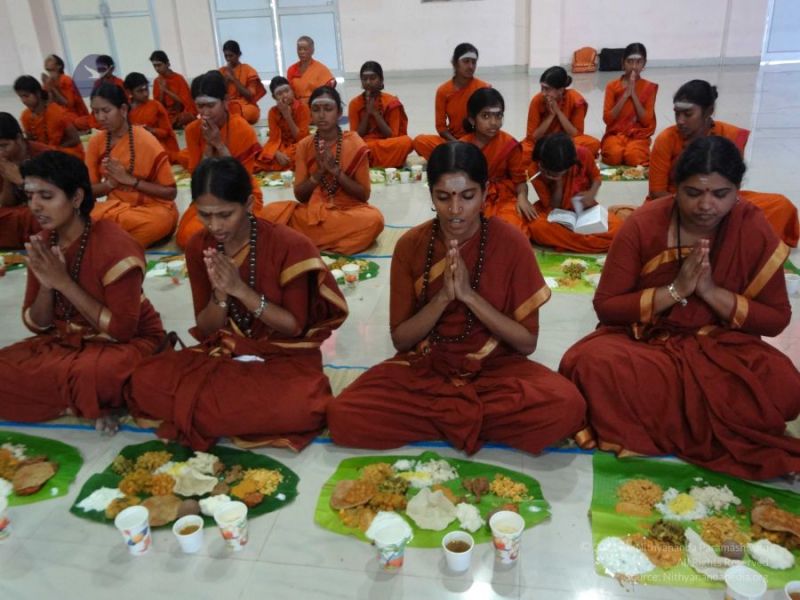 File:Nithyananda-Annalaya-2013-01-01-1XTL1tvUjM0z-lYQ aJjSSob3V2 bo6s-.jpg