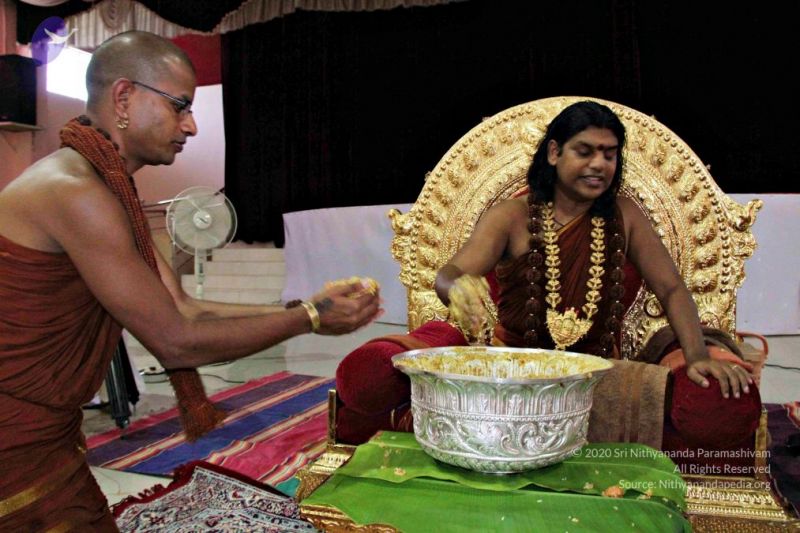 File:Nithyananda-Annalaya-2013-01-01-1Yak6SbPNvjcw0yStt3uP8fr ZZ t6FeW.jpg