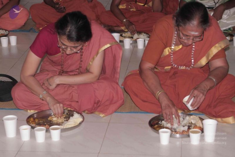 File:Nithyananda-Annalaya-2013-01-01-1byNZoVq wmsDXingxv19QrIyBax6BuB .jpg