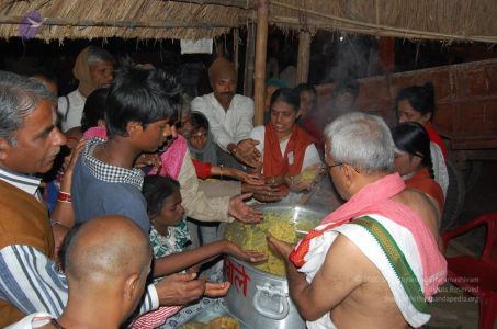 Nithyananda-Annalaya-2013-01-01-1mGGnAFD70MUStF6-tmmZXNifncGMpbEj.jpg