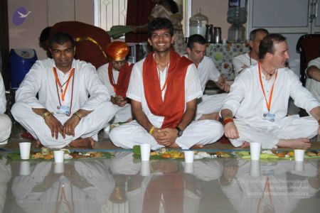 Nithyananda-Annalaya-2013-01-01-1q48DADAcoLm2L JCrPXc-DlEWLmD0Phq.jpg