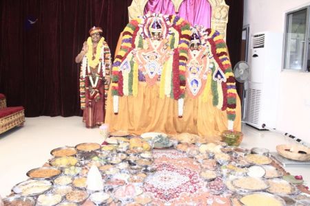 Nithyananda-Annalaya-2013-01-01-1rX1ar8xPFI3a6lL42pER1UjR7d-suQXA.jpg